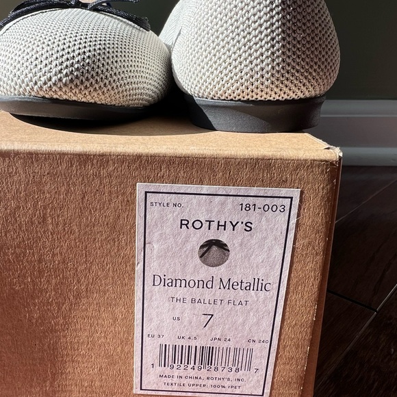 Rothy’s Ballet Flat in Diamond Metallic (size 7 - never worn) - Picture 3 of 7